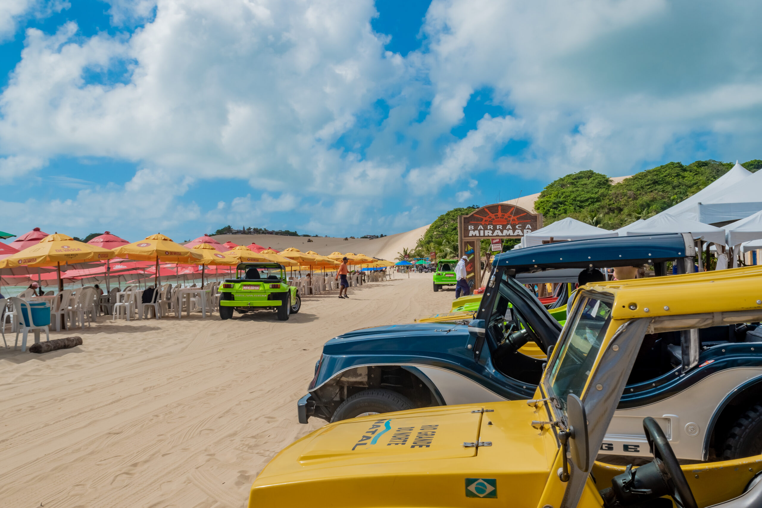 Como aproveitar o passeio de buggy em Maracajaú para conhecer os parrachos