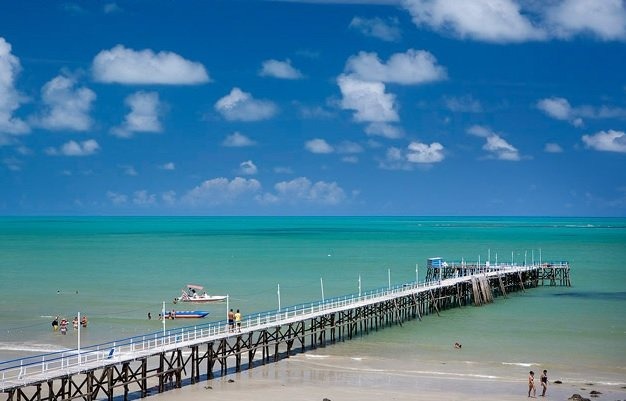 Praia de Pirangi: o que aproveitar em um dos destinos mais famosos do veraneio potiguar